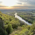 La Sagne : Demeure De Charme 4* Avec Piscine Витрак