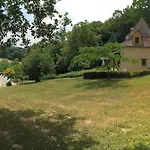 Дом отдыха La Sagne : Demeure De Charme 4* Avec Piscine