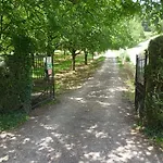 La Sagne : Demeure De Charme 4* Avec Piscine Витрак